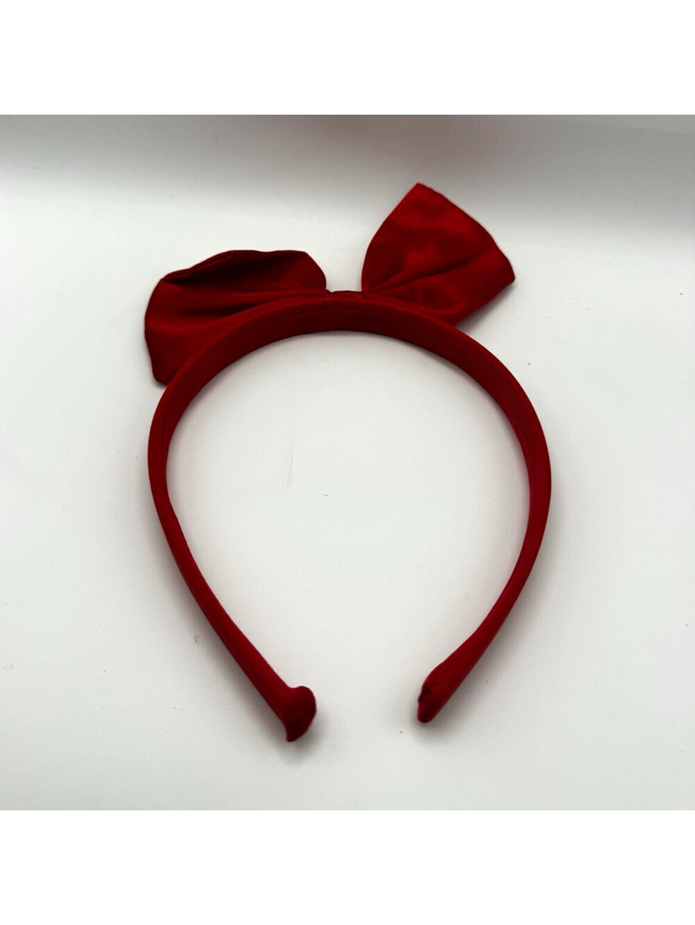 Women’s Red Fabric Headband Solid Bow Accent Hair Accessory All Hair Types